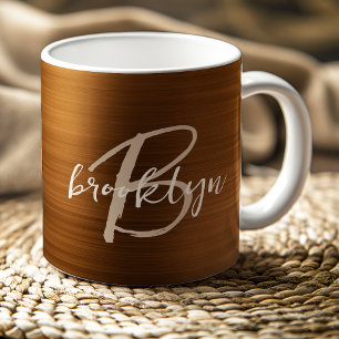 Verbranntes Orange gebürstetes Metall-Schriftmonog Kaffeetasse
