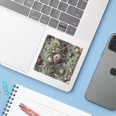 Verbrechen gegen die Eldridge – Gotische Folklore  Aufkleber (Laptop mit iPhone)