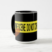 Verbrechen-Szenen-Band mit der blutigen Tasse (Vorderseite Links)