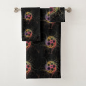 Verbunden im Center Bath Towel Set (Insitu)