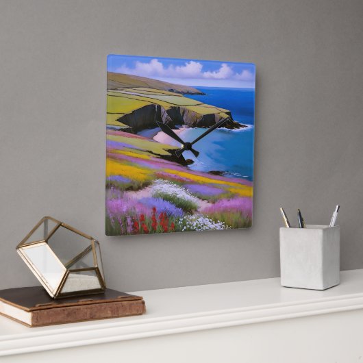 Verdant Cliffs und Azure Waves Quadratische Wanduhr (Büro)
