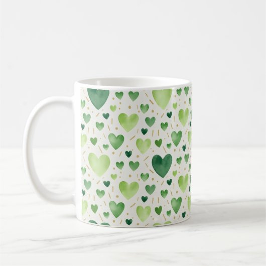 Verdant Hearts: Hand-Painted Emerald & Gold Kaffeetasse (Links)
