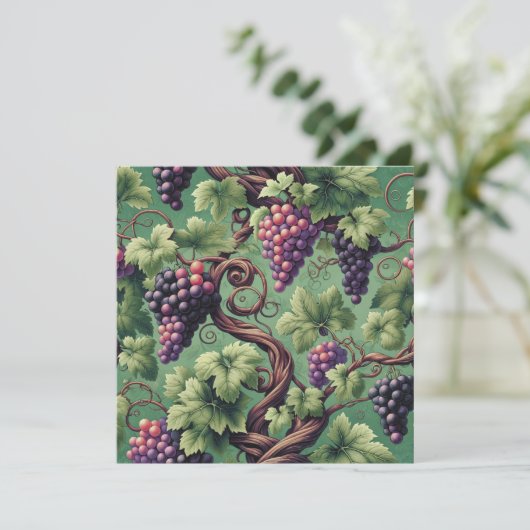 Verdant Vineyard Bliss: Ein Tapestry von Grapevine Einladung (Stehend Vorderseite)