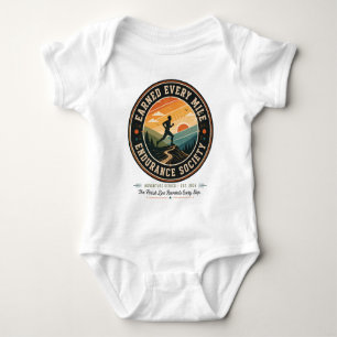 Verdiene-jeden-Meile-Ausdauer-Trailrunner-Retro-T- Baby Strampler
