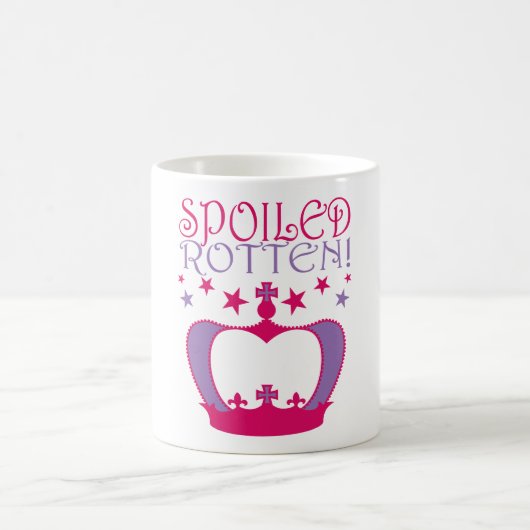 Verdorbenes faules kaffeetasse (Mittel)