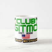 Verein Gitmo Est. 2002 Waterboarding während des Kaffeetasse (Mittel)