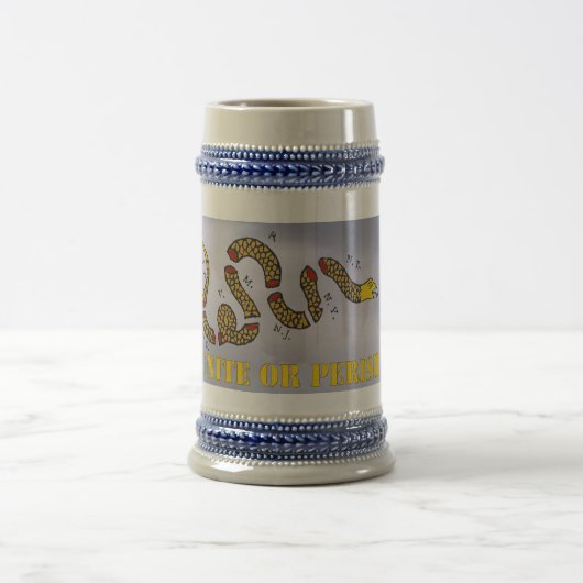 Vereinigen Sie oder kommen Sie um Bierglas (Mittel)