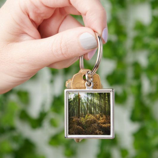 Vereinigtes Königreich, England Sonnenstrahlen dur Schlüsselanhänger (Hand)