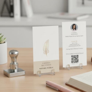 Verfeinertes Beige Gold Feder Notar Foto QR  Visitenkarte
