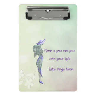 Verfeinertes ruhiges Spiralnotizbuch Mini Klemmbrett