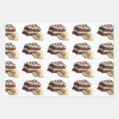 Verführerische Schokoladenkuchenstücke mit weißer Geschenkpapier Set (Vorderseite)