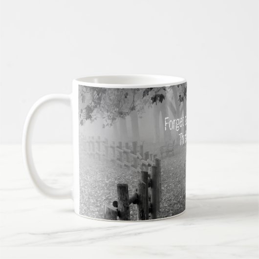 Vergessen Sie die Box, denken Sie nach draußen - P Kaffeetasse (Links)