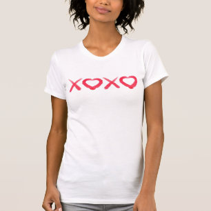 Vergnügt rot bedrückt XOXO Liebe Küsse T-Shirt
