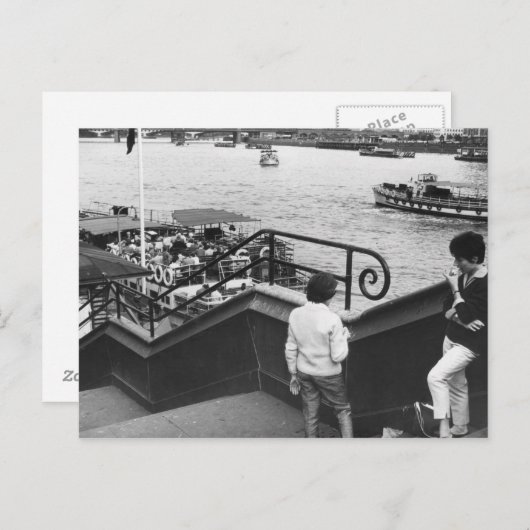 Vergnügungsboote an der Themse Postkarte (Vorne/Hinten)