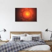 Vergrößerter Blick auf das Ei Leinwanddruck (Insitu (Schlafzimmer))