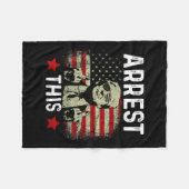 Verhaftung dieses Trump 2024 verurteilte Felon Tru Fleecedecke (Vorderseite (Horizontal))