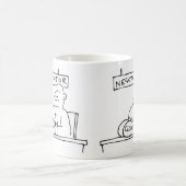 Verhandlungsführer am Desk hat Boxhandschuh mit Cl Kaffeetasse (Mittel)