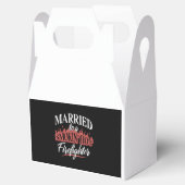 Verheiratet für einen Smokin-Feuerwehrmann Geschenkschachtel (Geöffnet)