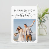 Verheiratet jetzt Party Später Foto Elopation (Stehend Vorderseite)
