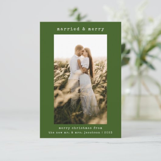 Verheiratet & Merry Einfache Minimalistische Weihn Dankeskarte (Stehend Vorderseite)