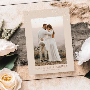 Verheiratet & Merry Falling Hearts Foto Rose Gold Folien Feiertagskarte
