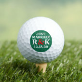 VERHEIRATET Monogramm & rotes Et-Zeichen, grüner H Golfball (Insitu T-Shirt)