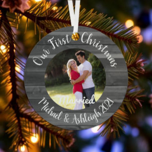 Verheiratet Ornament Aus Metall
