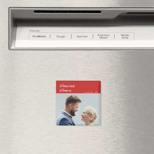 Verheiratet und froh | Erstes Verheiratetes Foto z Magnet (In Situ (Geschirrspüler))