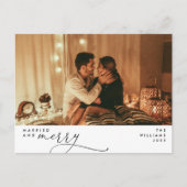 Verheiratet und hell Modernes Foto Holiday Postkarte (Vorderseite)