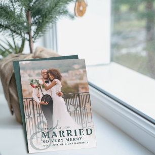Verheiratet und sehr fröhliche Hochzeitsfotos Neuv Feiertagskarte