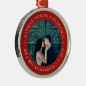 Verheiratet während der Pandemie | Rot mit Foto Ornament Aus Metall (Rechts)