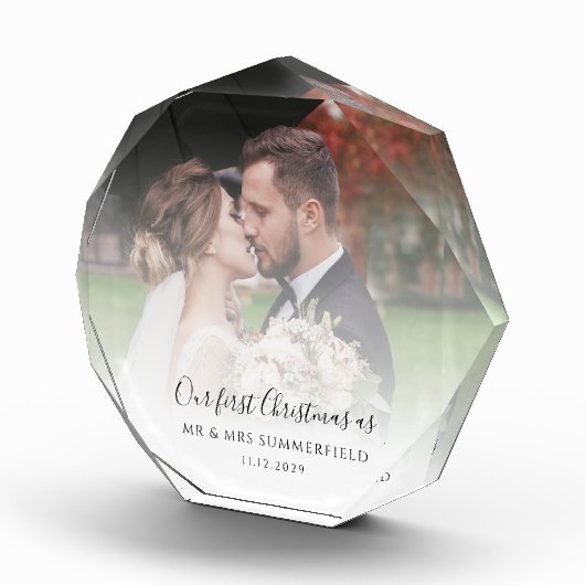 Verheiratete Hochzeitspaare - Foto (Rechts)