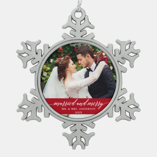Verheiratete und fröhliche Hochzeitskalligrafie Ro Schneeflocken Zinn-Ornament (Vorderseite)