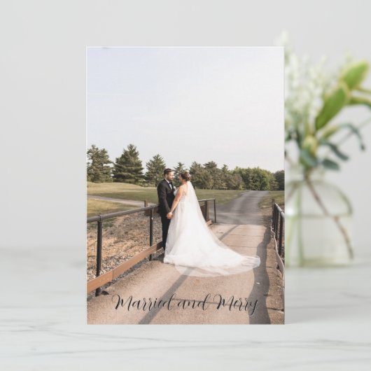 Verheirateter und freundlicher Script-Schriftart Einladung (Stehend Vorderseite)