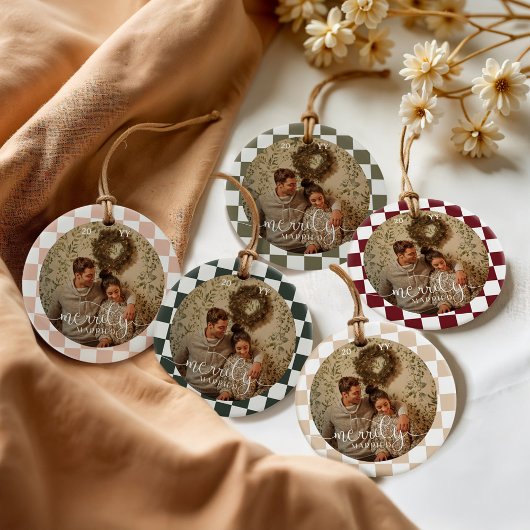 Verheiratetes Retro-Checkerboard Neu verheiratetes Keramik Ornament