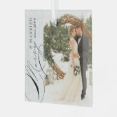 Verheiratetes Skript Vertikales Foto Snowflake Ornament Aus Glas (Vorderseite links)