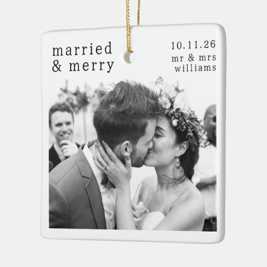 Verheiratetes und fröhliches Foto, Namen und Datum Keramikornament (Links)