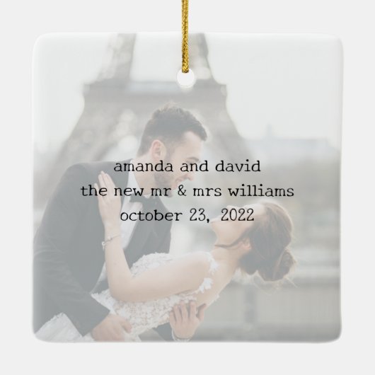 Verheiratetes und fröhliches Foto, Namen und Datum Keramikornament (Rückseite)