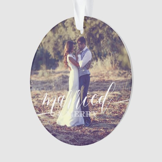 Verheiratetes und fröhliches Weihnachtsfest-Foto Ornament (Vorderseite)