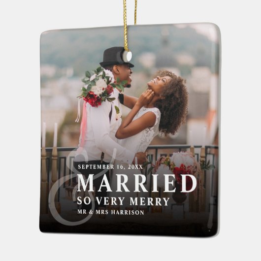 Verheiratetes und so sehr fröhliches Foto Hochzeit Keramikornament (Links)