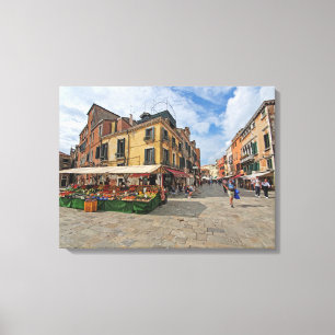 Verkaufsstände auf dem venezianischen Markt zeigen Leinwanddruck