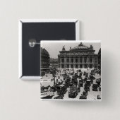 Verkehr vor dem Paris-Opernhaus Button (Vorne & Hinten)