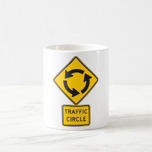 Verkehrskreisel-Straßenschild Gelbes Diamant Kaffeetasse
