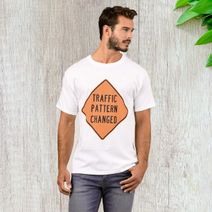 Verkehrsmuster Geändertes Straßenwarnschild T-Shirt