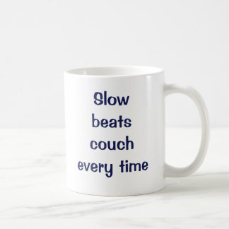 Verlangsamen Sie Schlagcouch jedes Mal Kaffeetasse