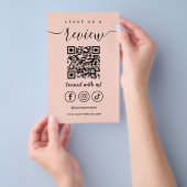 Verlass eines QR Code Social Media Logos Flyer (Handgriff)