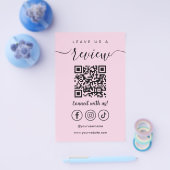 Verlass eines QR-Codes für Social Media-Logo Pink Flyer (Einzeln)