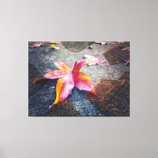 Verlassen in der Stadt Leinwanddruck (Vorderseite)