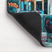 Verlassene Gebäudegraffiti-Mausunterlage Mousepad (Ecke)