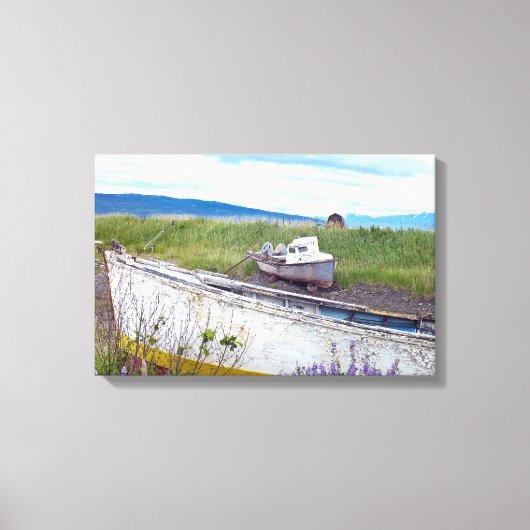 verlassene Holzschiffe in Alaska Leinwanddruck (Vorderseite)